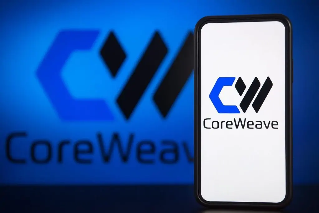 CoreWeave (CRWV) Stock on November 29, 2025: Insider Selling, Analyst Cuts and New Institutional Buying