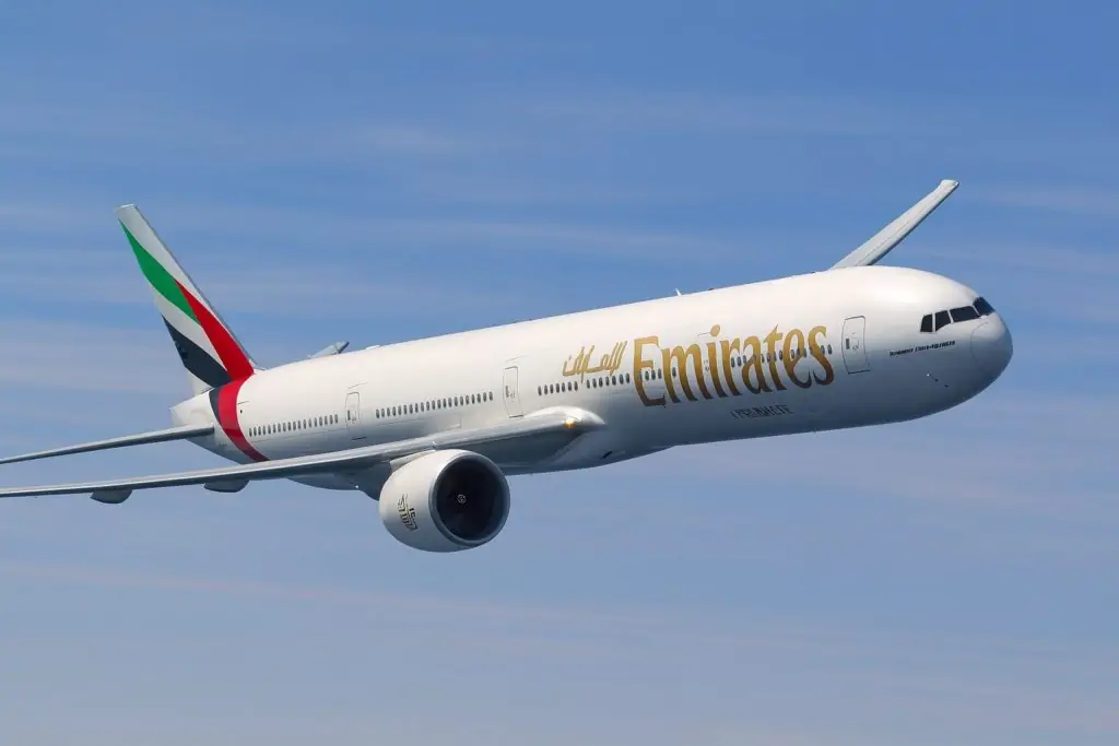 Emirates Pilot Salary 2025 & Hiring Drive 2026: Pay, Perks and Jobs in the Airline’s 1,500‑Pilot Expansion