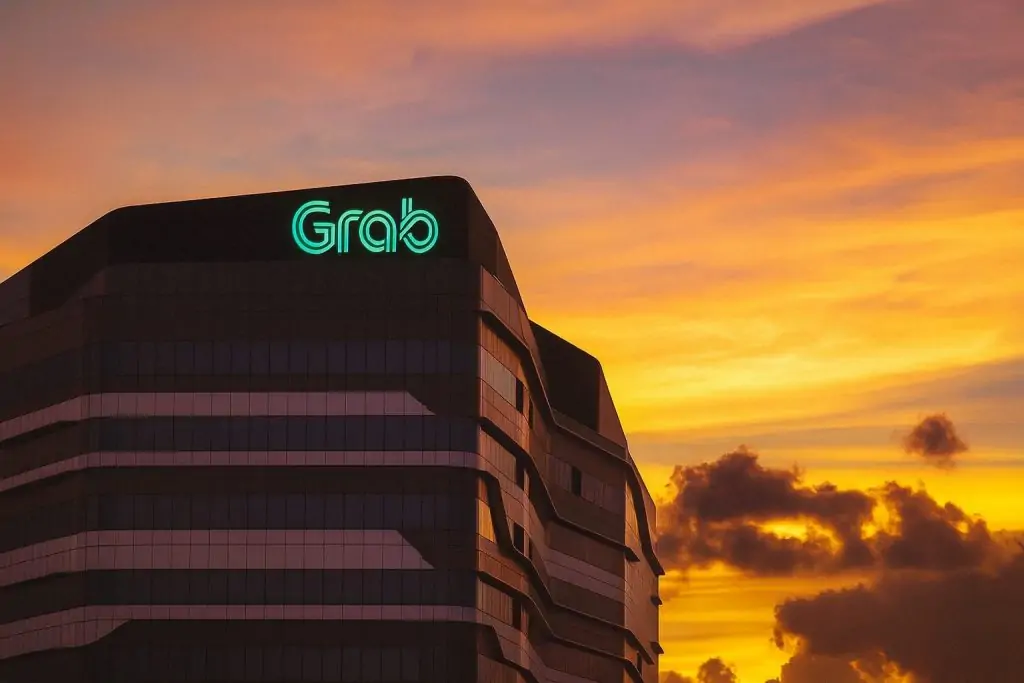 Grab Holdings (GRAB) Stock Today, November 25, 2025: Price Action, GoTo Merger Buzz and Super Bank IPO