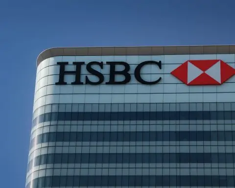 HSBC Holdings Plc (LON: HSBA) Stock Today, 28 November 2025: Share Price Near Highs as Hang Seng Deal, Chair Race and Digital Push Dominate Focus