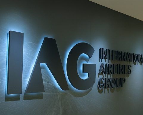 IAG stock near a fresh high as Morgan Stanley starts coverage and Bernstein lifts target