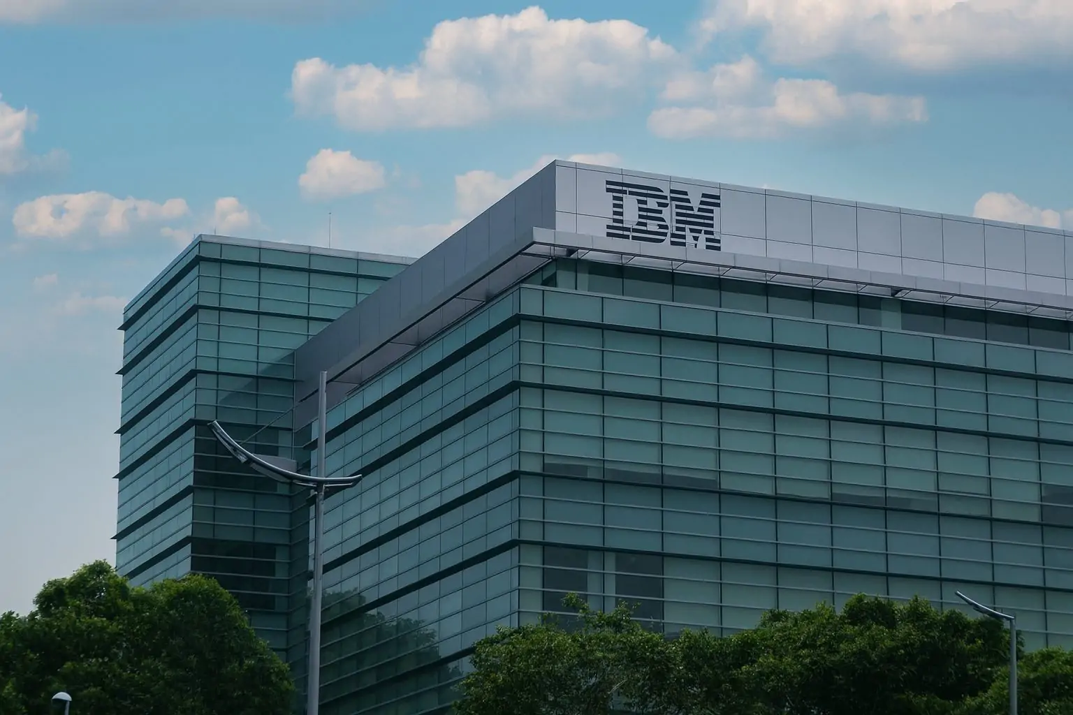 IBM stock slips in thin year-end trade as tech rotation bites; eyes turn to Jan. 28 earnings