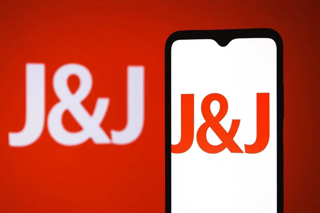 Johnson & Johnson (JNJ) Stock Today – November 26, 2025: 12‑Day Rally Pushes Shares Toward $500 Billion Valuation