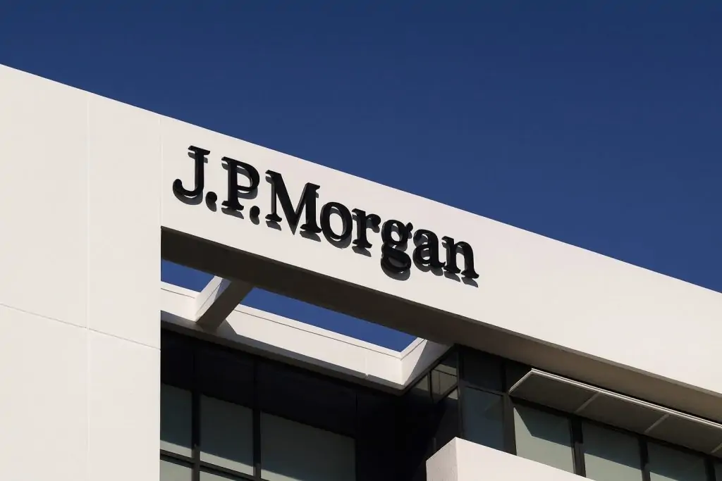 JPMorgan Chase & Co (JPM) Stock Today: London Mega-Tower, Fed Cut Bets and Fresh Legal Scrutiny – November 29, 2025