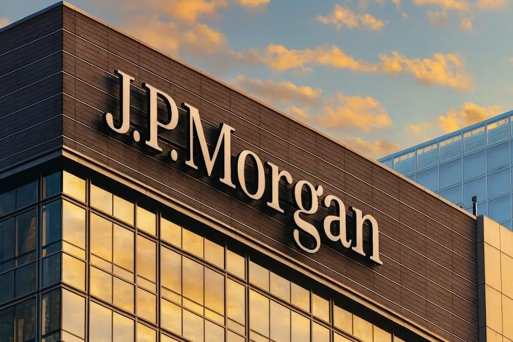 JPMorgan Chase (JPM) Stock Outlook Before the Bell on December 1, 2025: Rate-Cut Bets, Rich Valuation and What Traders Should Watch