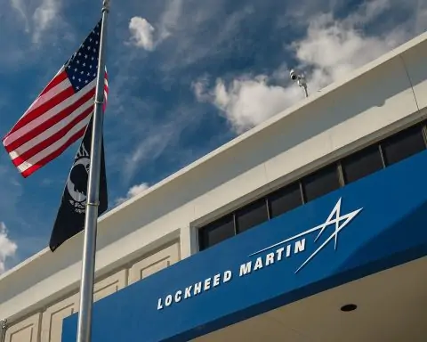 Lockheed Martin Stock (LMT) Today: Price, Analyst Targets and Key News on November 29, 2025