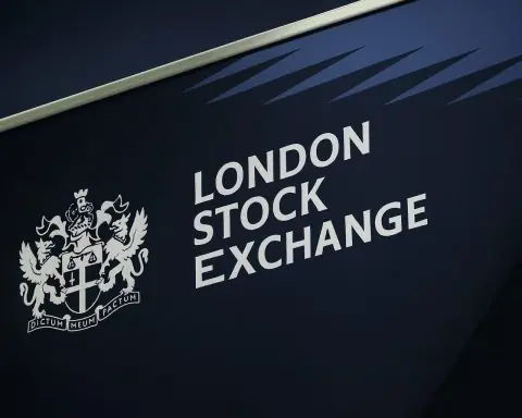London Stock Exchange Group (LSEG) Share Price: OpenAI Deal, Massive Buybacks and 2026 Stock Forecasts – 5 December 2025 Update