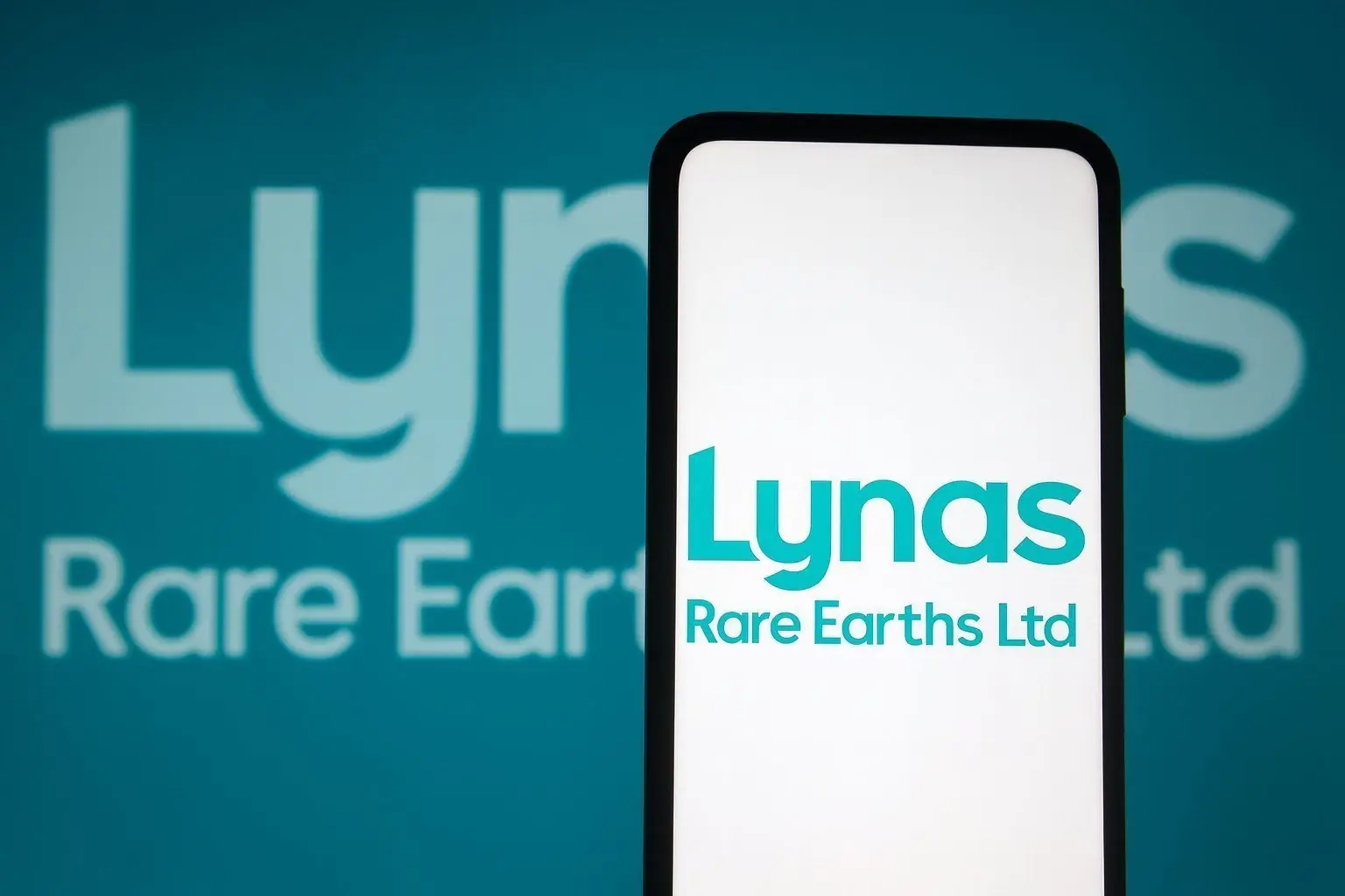 LYC Stock Today (26 November 2025): Lynas Rare Earths Slides as Kalgoorlie Power Shock Hits Outlook