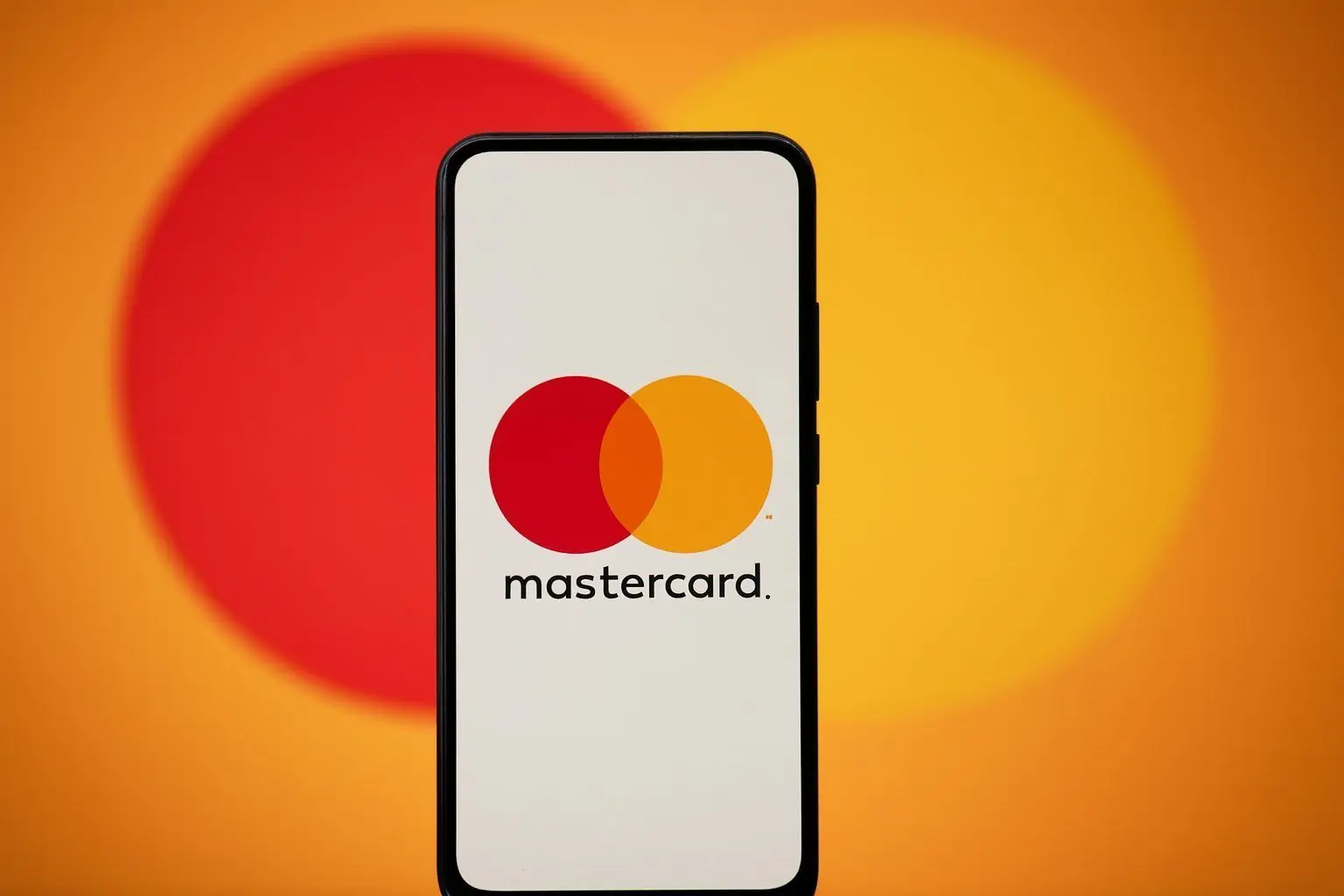 Mastercard (MA) Stock on November 28, 2025: Institutional Buying, Africa Expansion and Crypto Wallet Push Drive the Story