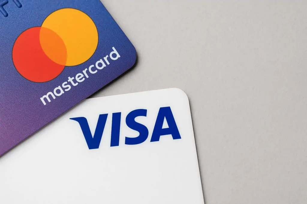 Visa–Mastercard Swipe Fee Settlement: How New Rules Could Reshape Credit Card Checkout and Rewards – November 14, 2025