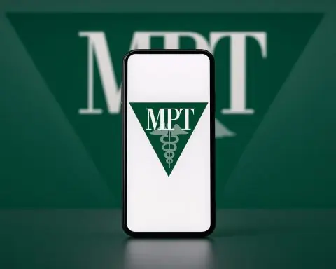 MPW Stock Today (November 24, 2025): Dividend Hike, Buyback and Short Interest Drive Medical Properties Trust’s Turnaround Story