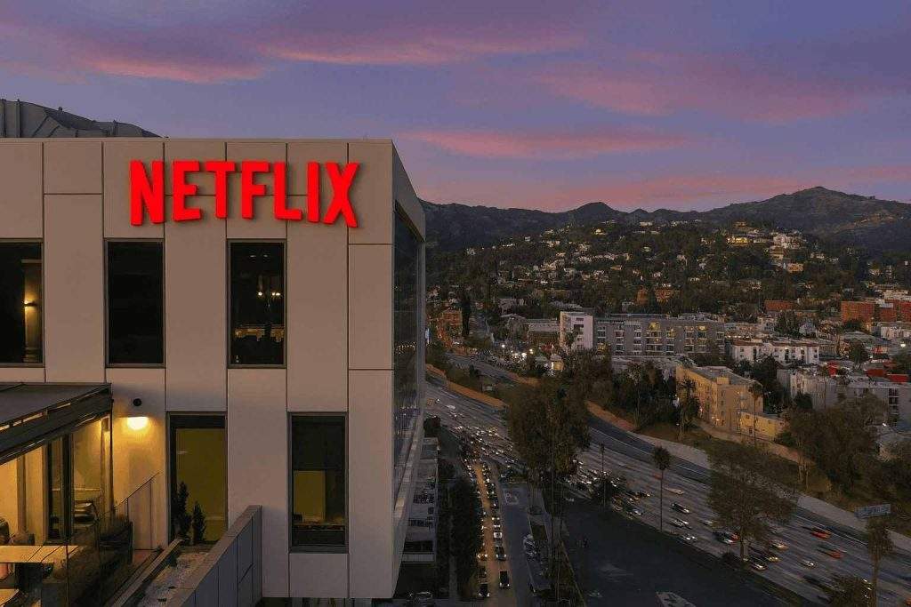 Netflix Stock on November 22, 2025: Post-Split Price, Latest News and What Investors Are Watching Now