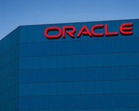 Oracle Stock (ORCL) Before the Bell on November 28, 2025: Debt Jitters, AI Bets and Key Catalysts to Watch