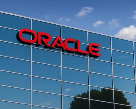 Oracle Stock Today (ORCL): AI Cloud Sell‑Off Deepens as Analysts Cut Targets