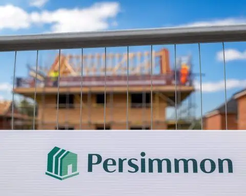 Persimmon Plc (PSN) Share Price Today: New Scone Site, 1,270-Plot Land Deal and 795-Home Planning Win Expand UK Pipeline