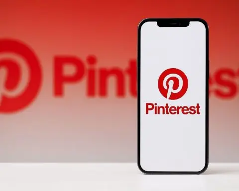 Pinterest (PINS) Stock on December 7, 2025: Earnings Shock, AI Pivot and What 2026 Forecasts Say