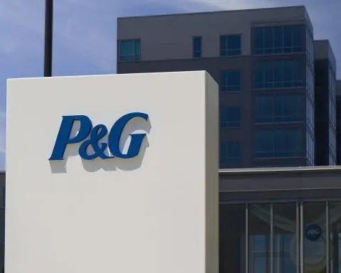 Procter & Gamble (PG) Stock on November 28, 2025: Institutional Buying Wave Meets Defensive Dividend Appeal