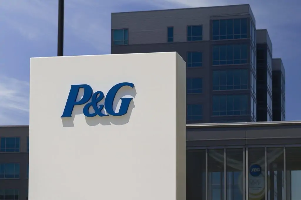 Procter & Gamble (PG) Stock Today: CFO Warning Knocks Shares Near 2‑Year Low as Wall Street Eyes 15–20% Upside