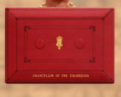 Reeves Faces Budget Showdown: CBI Warning, OBR Downgrade and Nuclear ‘Reset’ Shape High‑Stakes Week for UK Economy