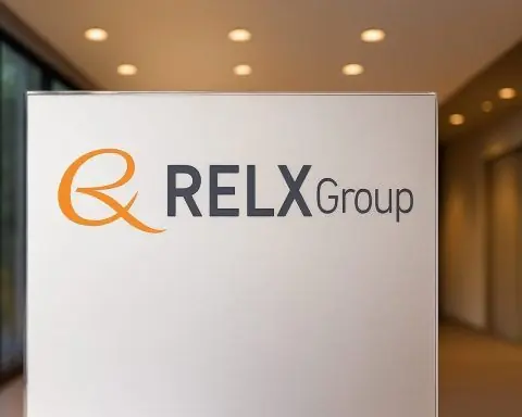 RELX PLC (REL) Stock Today – Share Buybacks, New Institutional Buying and 2026 Outlook on 26 November 2025