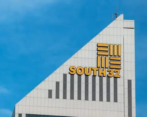 S32 Stock Today, November 26, 2025: South32 Edges Higher as Buy‑Backs and Manganese Recovery Support Shares