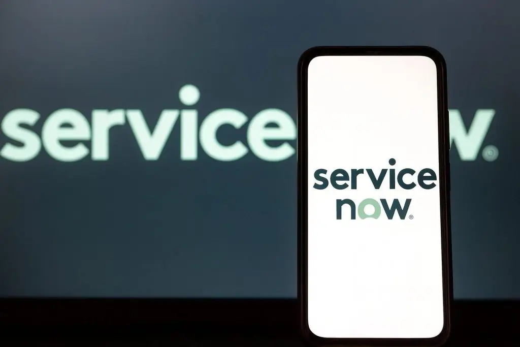 ServiceNow (NOW) Stock on November 30, 2025: Q3 Beat, AI Push, 5‑for‑1 Split and $1 Billion Veza Rumors