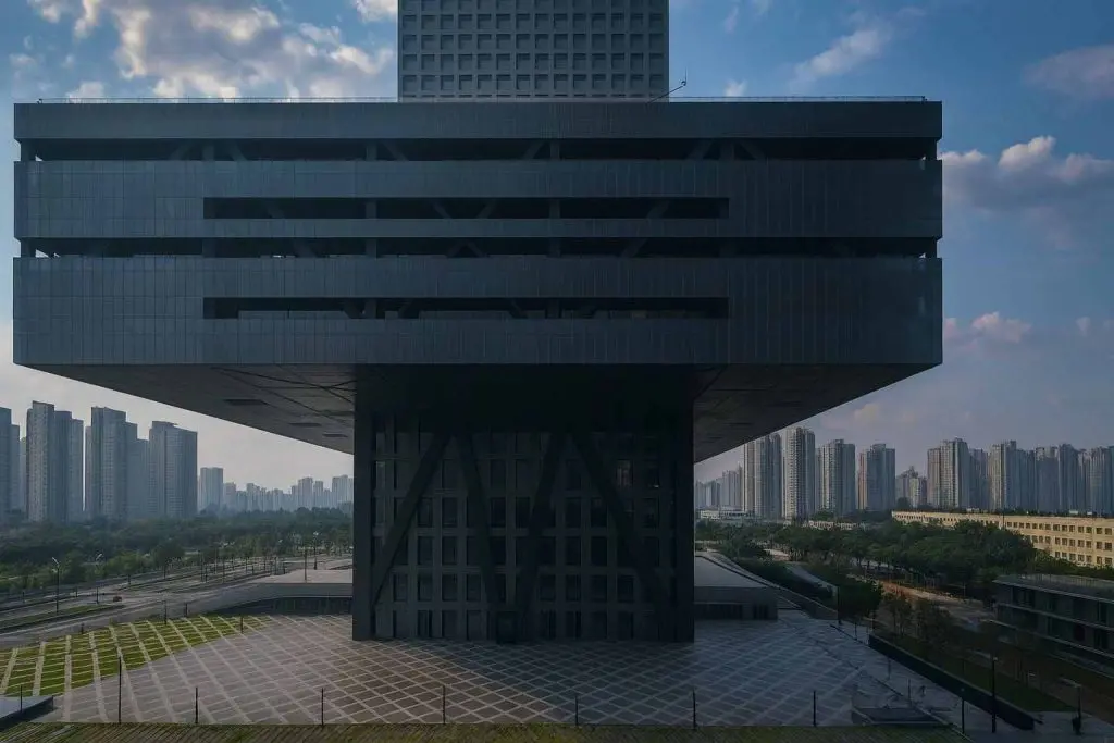 Shenzhen Stock Exchange Sinks as ChiNext Tumbles 2.7% Despite China PMI Rebound