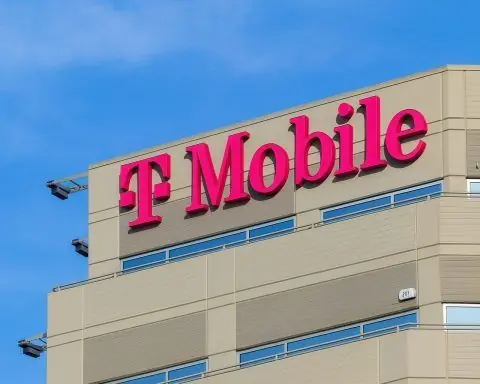 T-Mobile US (TMUS) Stock Today – November 26, 2025: Ex‑Dividend Date, Analyst Downgrade and Black Friday Push