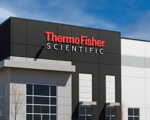 Thermo Fisher Scientific (TMO) Stock News Today: Insider Selling, Institutional Buying and New Growth Moves – November 28, 2025