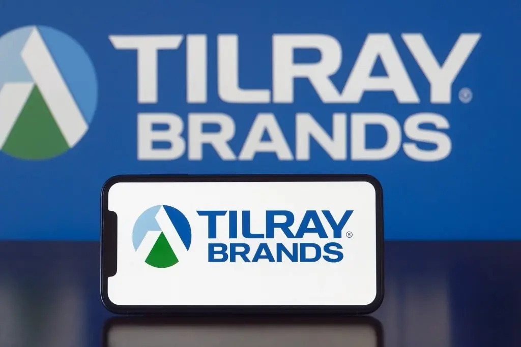 Tilray Brands (TLRY) on November 23, 2025: Stock Under $1, Fresh AI Trading Signals, and a Tug-of-War Between Fundamentals and Regulation