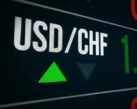 USD/CHF Today (10.11.2025): Dollar–Franc Steady Near 0.8060 As Washington Funding Hopes Rise — Outlook & Forecast