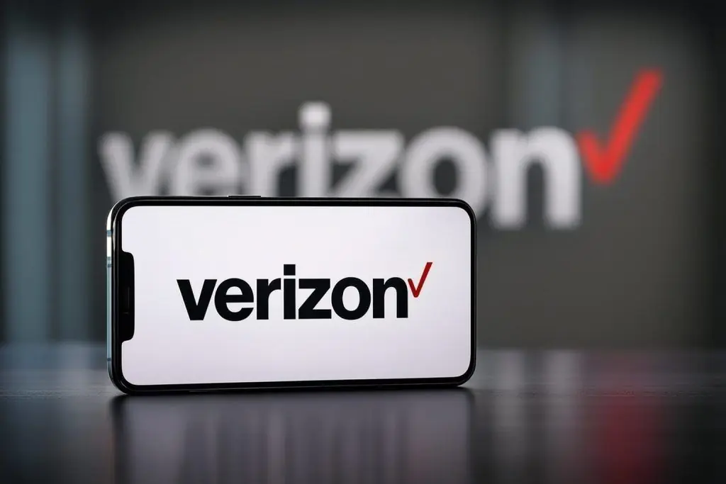 Verizon Stock Today (VZ): Price, Massive Layoffs and Outlook Under New CEO Dan Schulman – November 22, 2025
