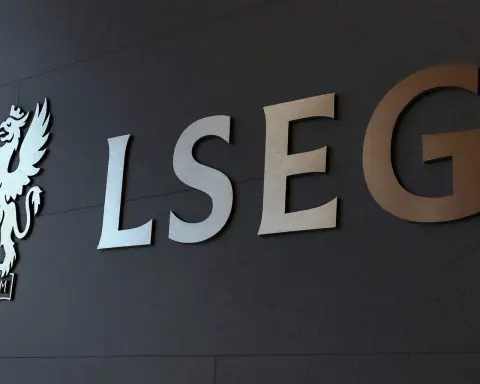 Why LSEG stock is ticking higher today after a buyback filing — and what investors watch next