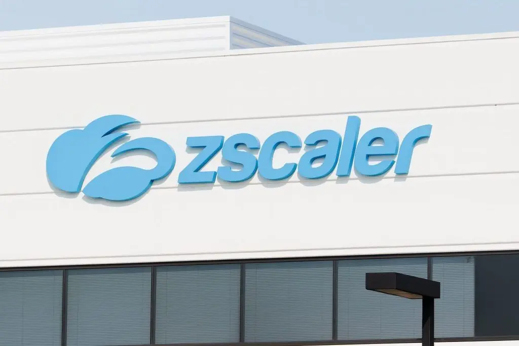 Zscaler (ZS) Stock Today: Price, Earnings Fallout and Analyst Outlook on November 28, 2025