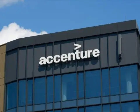 Accenture Stock News and Forecast (NYSE: ACN): Analysts Weigh New OpenAI and Anthropic AI Deals Ahead of Dec. 18 Earnings