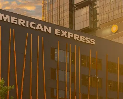 American Express (AXP) Stock on 7 December 2025: Latest News, Analyst Forecasts and 2026 Outlook