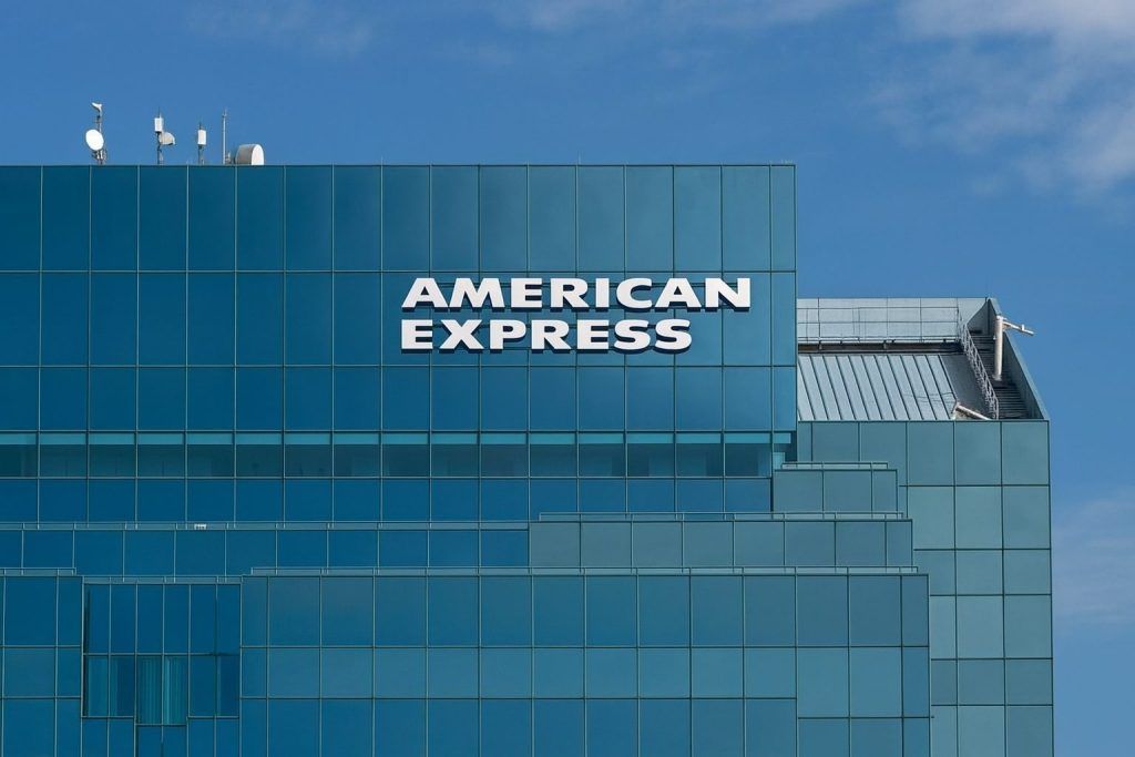 American Express Stock (NYSE: AXP) Today: News, Forecasts, and Analyst Outlook — Dec. 12, 2025