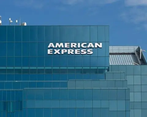 American Express Stock (NYSE: AXP) Today: News, Forecasts, and Analyst Outlook — Dec. 12, 2025