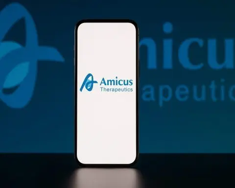 Amicus Therapeutics (FOLD) Stock News Today: DMX-200 Trial Milestone, 52-Week High Momentum, and Analyst Forecasts (Dec. 15, 2025)