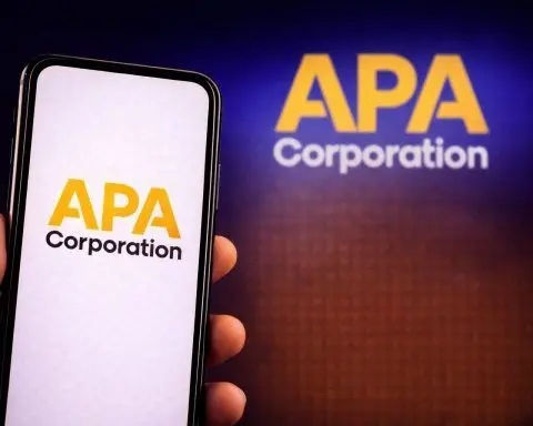 APA Corporation Stock (NASDAQ: APA) Slides on Oil Selloff: Today’s News, Analyst Forecasts, and 2026 Outlook (Dec. 16, 2025)