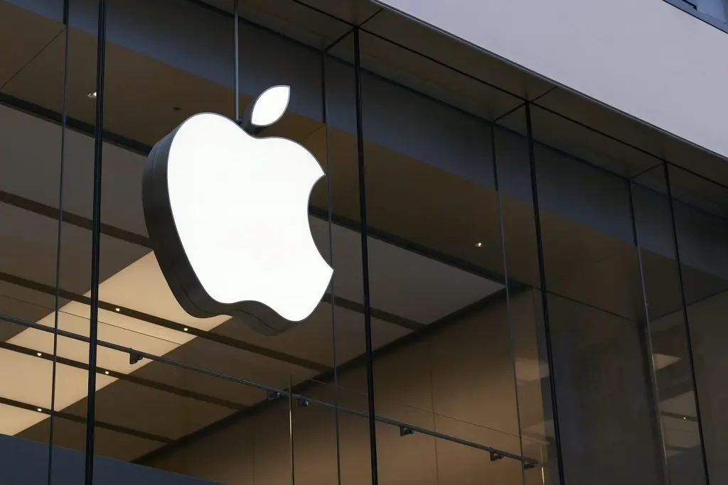 Apple Stock (AAPL) Weekly Recap and Week-Ahead Outlook: Key News, Forecasts, and What to Watch (Updated Dec. 12, 2025)