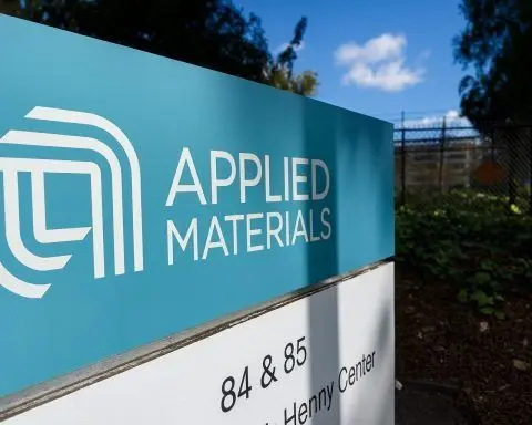 Applied Materials (AMAT) After the Bell on December 10, 2025: Near Record Highs, Fed Cut Tailwind and What to Watch Before the Next Open