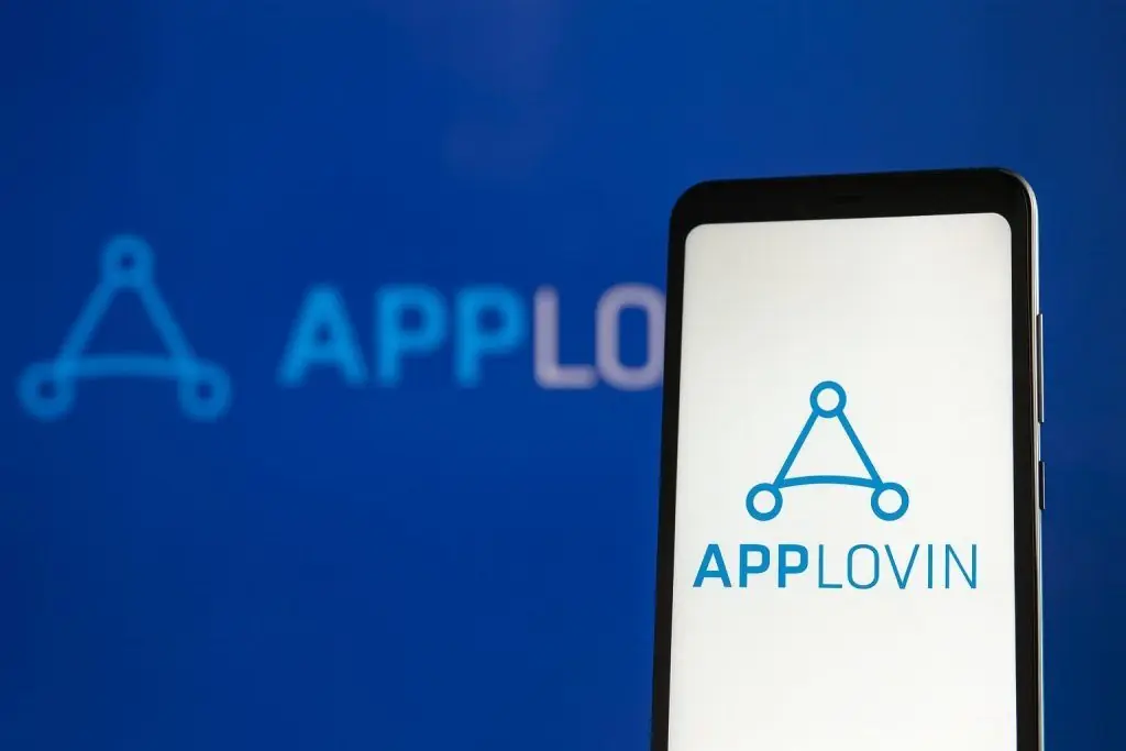 AppLovin (APP) Stock on December 4, 2025: AI Adtech Rocket Powers Higher While SEC Probe and Rich Valuation Loom
