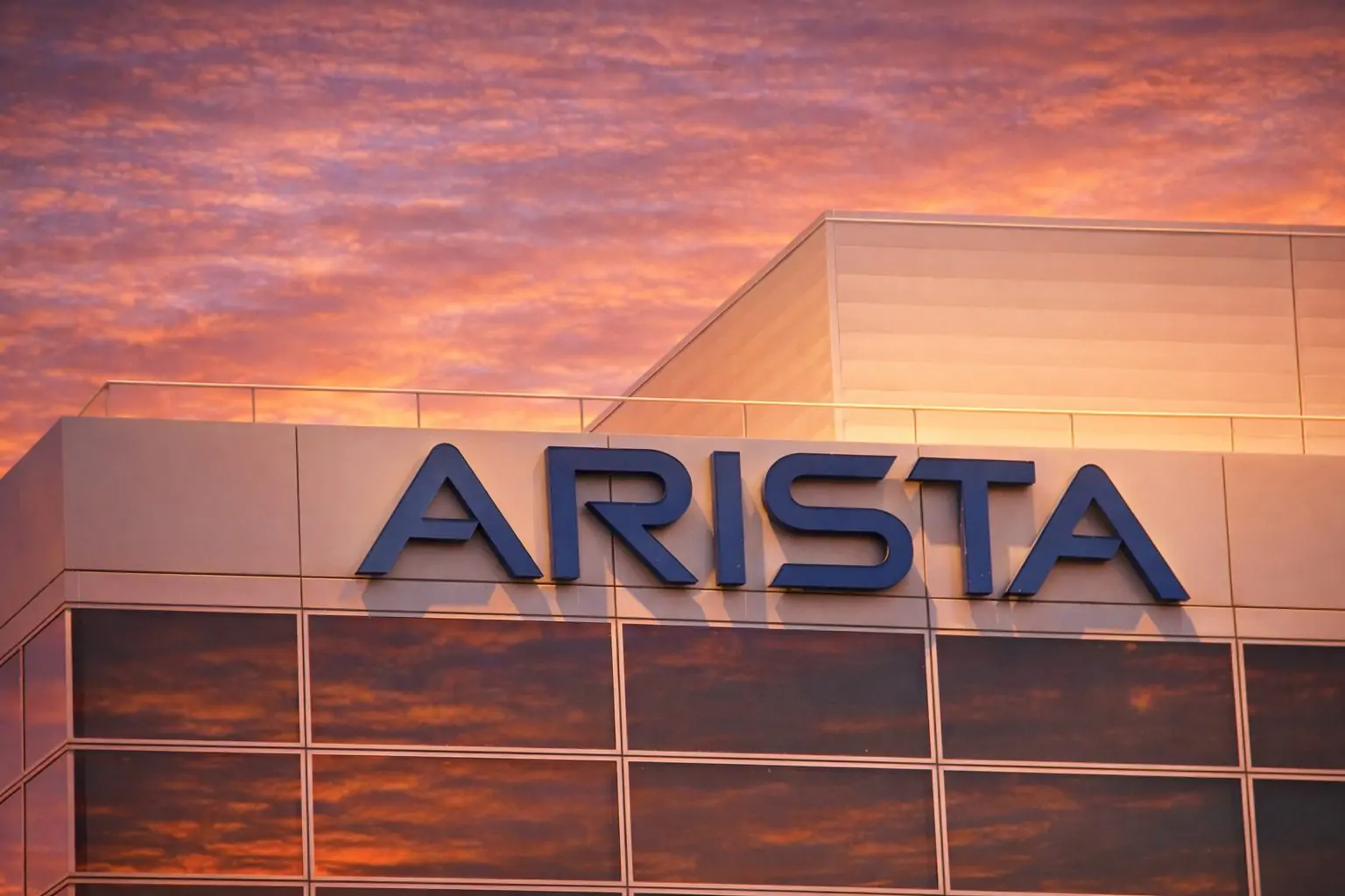Arista Networks (ANET) Stock: Latest News, Analyst Forecasts, and Key Catalysts as of Dec. 20, 2025
