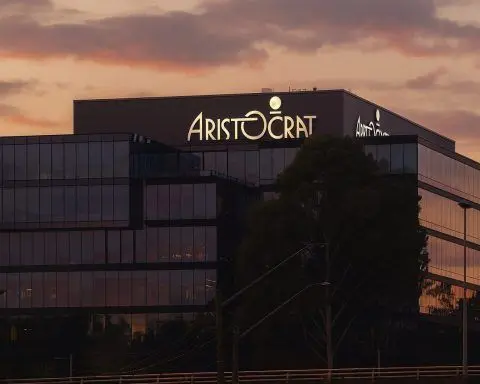Aristocrat Leisure (ASX:ALL) Stock Update: Fitch Upgrade, Buy‑Back Momentum, and the Week Ahead (Updated 14 Dec 2025)