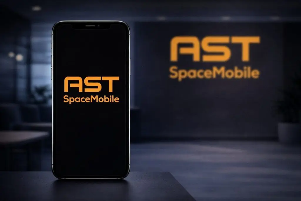 AST SpaceMobile (ASTS) Stock Slides as BlueBird 6 Launch Timeline Shifts: Latest News, Analyst Targets, and 2026 Outlook (Dec. 17, 2025)