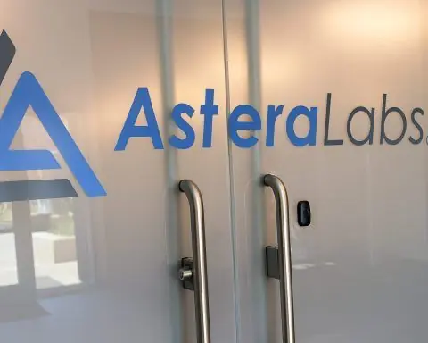 Astera Labs (ALAB) Rebounds After NVLink Shock: Latest Stock News, Analyst Targets and AI Connectivity Outlook – December 3, 2025