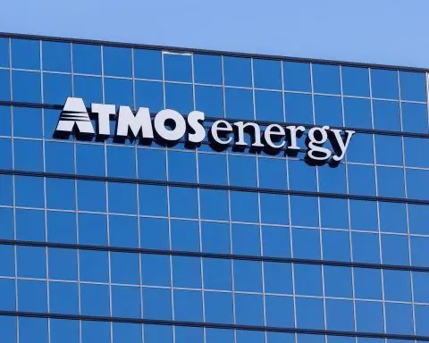 Atmos Energy (ATO) in December 2025: Earnings Beat, 15% Dividend Hike and a Fresh Bullish Trend for Dividend Investors
