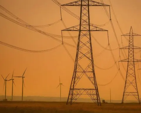Australia’s AEMO Draft 2026 ISP: Coal Until 2049 as $128b Grid Overhaul Backs Solar and Batteries