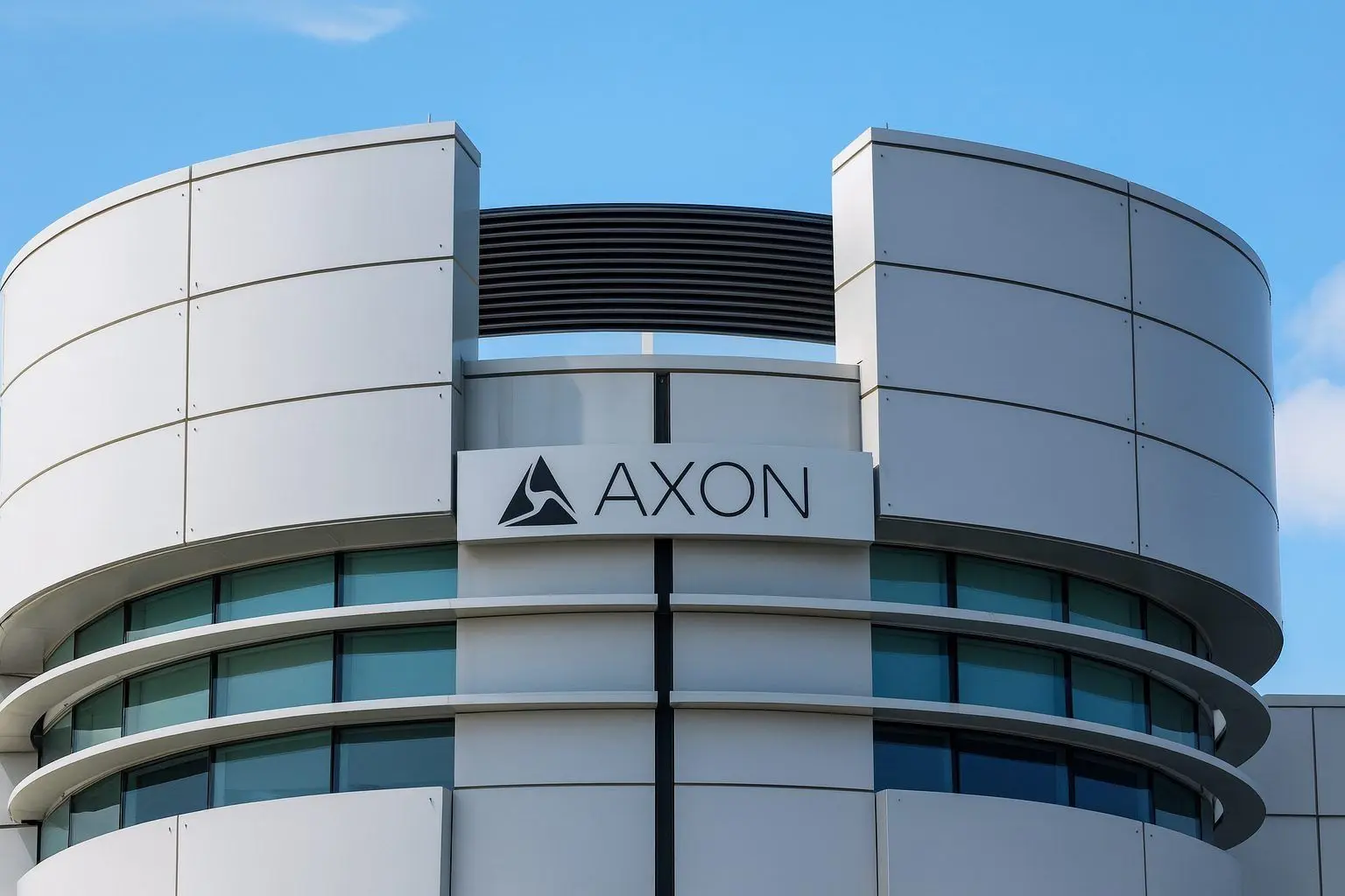 Axon Enterprise (AXON) Stock Forecast: Tariff Hit, AI Ambitions and Wall Street’s 40% Upside View – December 11, 2025